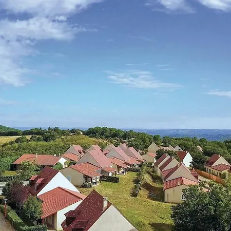 Two-bedroom Holiday In Lanzac
